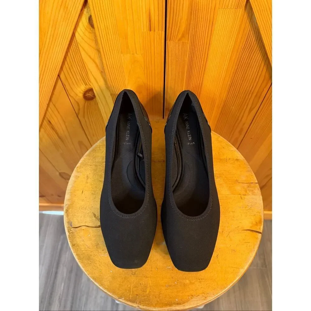 Anne Klein Wisher wedge pumps black fabric patent heel Size 8.5